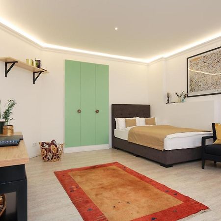 5 Personen Altbau Nahe Kurfuerstendamm - Shakespeare Berlin Bagian luar foto